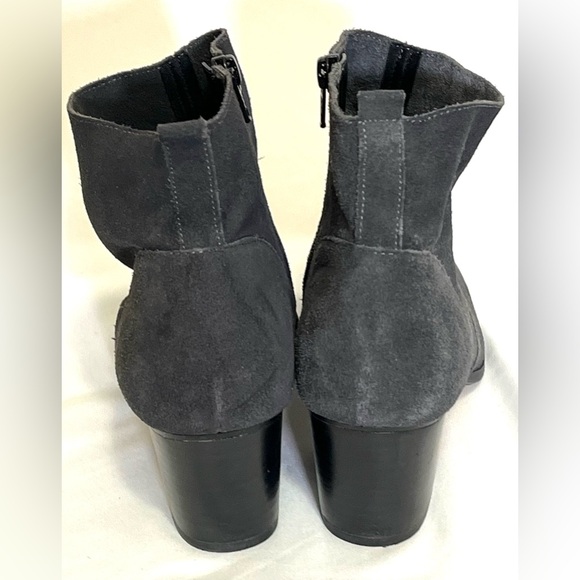 Crown Vintage Saleen Gray Suede Ankle Boots Size 10 - Picture 7 of 10